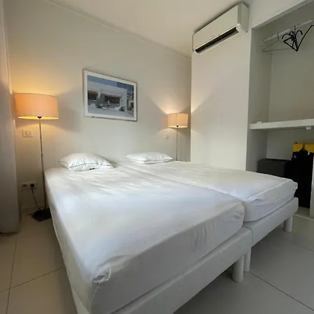 Apartment Renovated Centre Banane Balcon Cannes